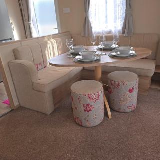 Abi Oakley Holiday Home in Malvern View - 7