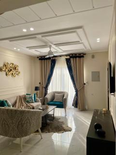 Modern 2BR Apartment Bright & Stylish - 3