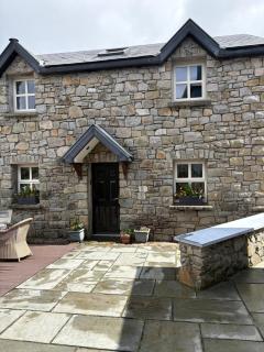 Roundstone Retreats Abbys cottage - 0