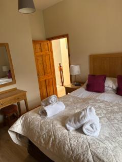 Roundstone Retreats Abbys cottage - 6