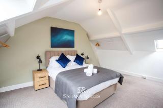 Luxury 6BR Ensuite - Contractors & Groups Stay - Parking - 5