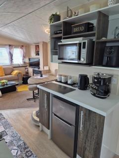 Cozy Holiday Home in Anderby Creek - 3