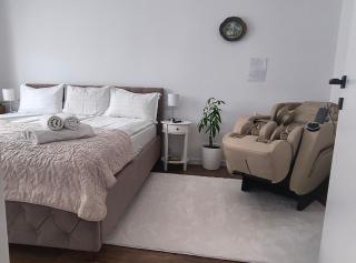 Bica's Place - 9