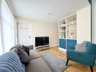 2 Double BedroomHopton Road - 0