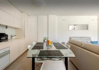 Dubrovnik Bridge & Port View Apartment - 5