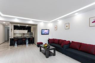 Cozy Retreat On Rustaveli - 5