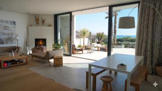 Magnifique maison posée sur le sable face à la mer - 4