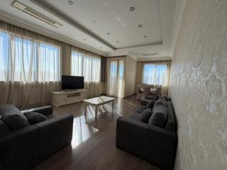 Modern 2BRl2Bath Apartment In Downtown Yerevan With Balcony & Panoramic View - 2
