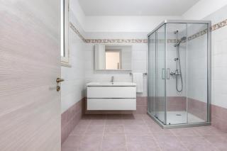 Mauricarol Residences - 5
