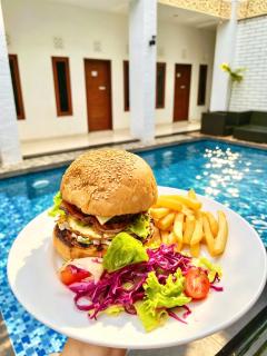 Brady's B&B Close To Sanur Beach - 6