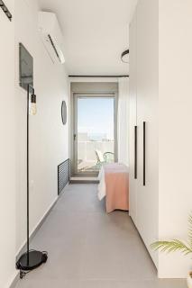 Aer Rooftop Spa in Glyfada C48 - 4