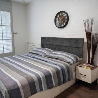 Budget Stay Wohlen Shared bath Near Station & Bus - 4