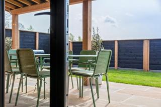 Oak lodge Stanhoe - Dog friendly - 1