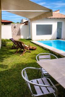 Casa a 100 m Praia Cabo Frio Condomínio Orla 500 - 2