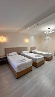 Velora Hostel - 0