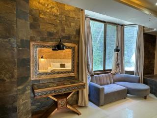 Hillmont Lodges Murree - 5