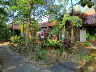 Golden Snapper Guest House - 1