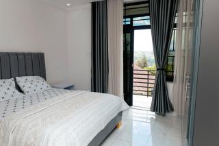 Arise n Shine Airport Apartments, Kanombe - 7