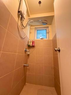 2 bedroom condo for 6 IT Park, Cebu City - 3