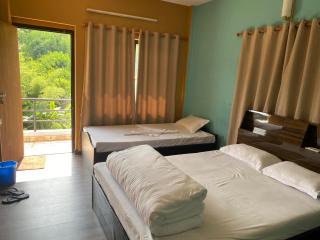 Hotel Royal Orbit Resort Pokhara - 4