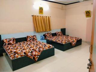 Shree ji nikunj atithi bhawan guest house - 0