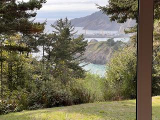 Port Orford Ocean View Home - 9