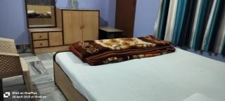 Shree ji nikunj atithi bhawan guest house - 1