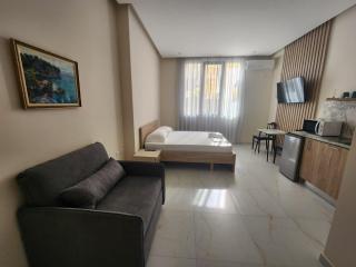 Cosy Studio Apartment - 2