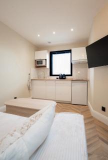 Studio Smart & Chic - 2