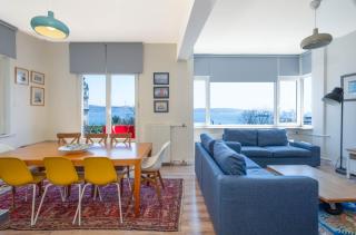 Waterfront Apartments with a Stunning View - 9