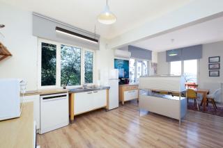 Waterfront Apartments with a Stunning View - 4