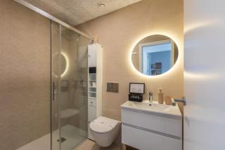 2BR Apt with Terrace & Parking, Near Beach & Town - Tarifa - 5