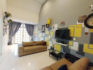 Spacious Landed House 13 Pax BBQ Corner Lot - 8