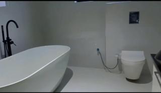 EL Royalty Apartments - 1