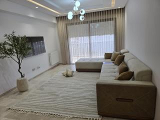 Luxury Apartment Tourist Area Beach Within Walking Distance - 9