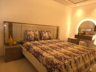 Luxury Apartment Tourist Area Beach Within Walking Distance - 1