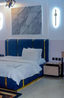 Henry George Hotel Ltd - 0