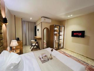 House Of Pyramids Hotel - 7