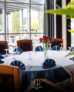 Hotel Restaurant Crystal Palace - 2
