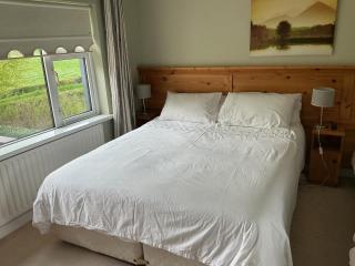 Hillview House - 1