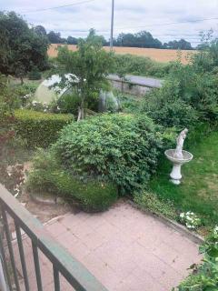 11 Steps Rustic Charming Flat in Normandy - 6