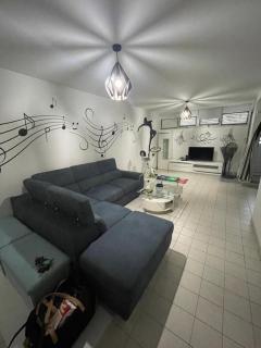Evasion orientale au coeur de Fort-de-France appartement entier T3 - 0