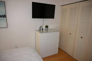 Surf Shack - 2BR w/ Pool, Walk to Flagler & Beach - 5