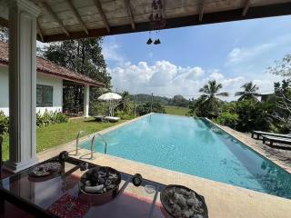 Emel's Retreat Villa -  - 4