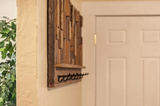 Quiet Townhome Haven - 8