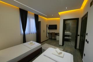 Hotel Besfort - Prizren - 1