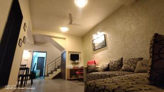 Yash Villa - The Dream Stays ll Pvt Pool ll Garden ll 2Ac rooms ll Wi-fi - 8