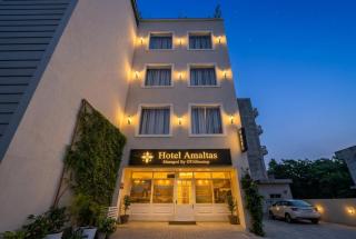 Hotel Amaltas Nayagaon Near PGI & PEC College - 0