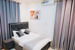 Goldleaf Suite - 7