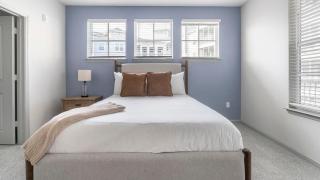 Landing Apartments - The Edison - 1